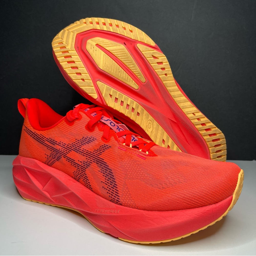 Asics Novablast 5 Flash Red/Edo Purple Mens size 9.5